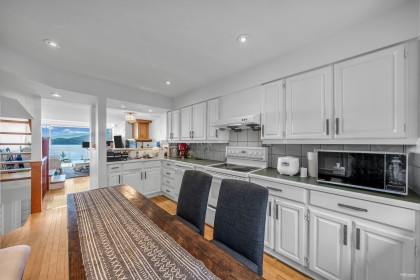 Photo 18 at 432 Crosscreek Road, Lions Bay, West Vancouver