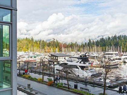 Photo 2 at 205 - 1717 Bayshore Drive, Coal Harbour, Vancouver West