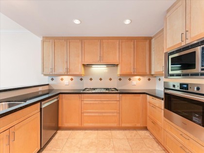 Photo 7 at 205 - 1717 Bayshore Drive, Coal Harbour, Vancouver West