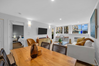 Photo 2 at 207 - 305 Lonsdale Avenue, Lower Lonsdale, North Vancouver