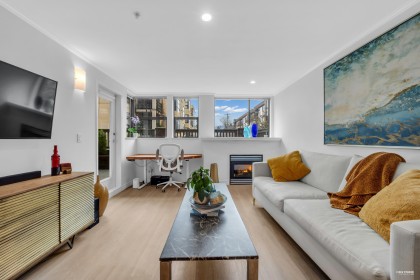 Photo 13 at 207 - 305 Lonsdale Avenue, Lower Lonsdale, North Vancouver