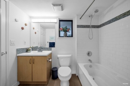 Photo 21 at 207 - 305 Lonsdale Avenue, Lower Lonsdale, North Vancouver