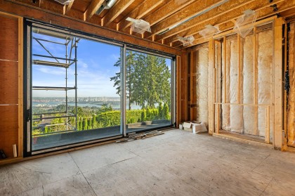 Photo 8 at 1424 Sandhurst Place, Chartwell, West Vancouver