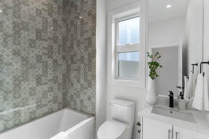 Photo 20 at 340 E Keith Road, Central Lonsdale, North Vancouver