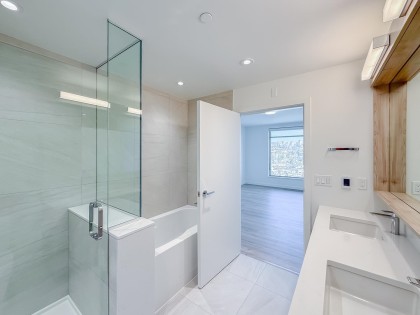 Photo 16 at 901 - 755 Harbourside Drive, Harbourside, North Vancouver