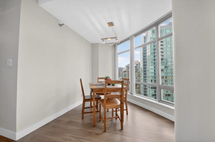 Photo 11 at 2205 - 1200 Alberni Street, West End VW, Vancouver West