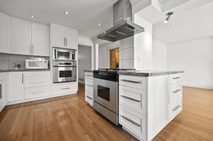 Photo 11 at 3558 W 32nd Avenue, Dunbar, Vancouver West