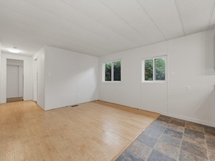 Photo 13 at 233 Tyee Drive, Park Royal, West Vancouver