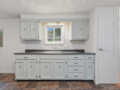 Photo 17 at 233 Tyee Drive, Park Royal, West Vancouver