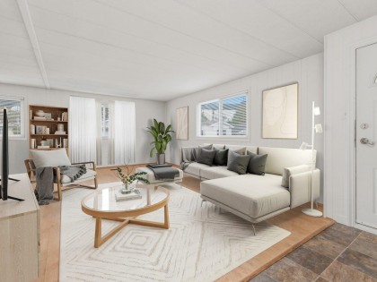 Photo 3 at 233 Tyee Drive, Park Royal, West Vancouver