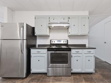 Photo 19 at 233 Tyee Drive, Park Royal, West Vancouver