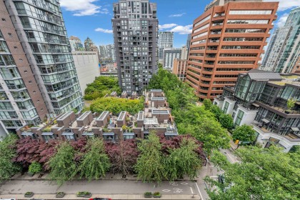 Photo 21 at 910 - 1050 Burrard Street, Downtown VW, Vancouver West