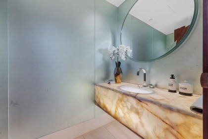 Photo 11 at 1576 Homer Mews, Yaletown, Vancouver West