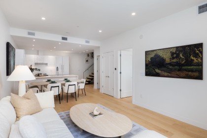 Photo 5 at TH8 - 135 E 13th Street, Central Lonsdale, North Vancouver