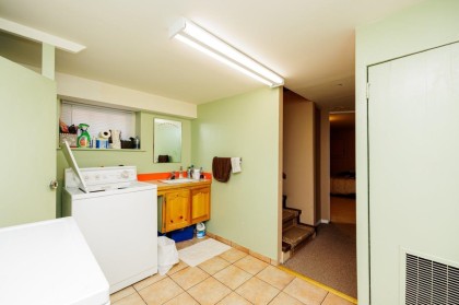 Photo 15 at 123 E Kings Road, Upper Lonsdale, North Vancouver