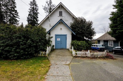 Photo 1 at 131 E Kings Road, Upper Lonsdale, North Vancouver
