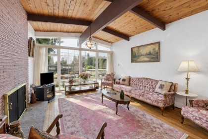 Photo 5 at 922 Canyon Boulevard, Canyon Heights NV, North Vancouver