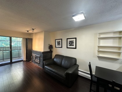 Photo 16 at 318 - 2320 W 40th Avenue, Kerrisdale, Vancouver West