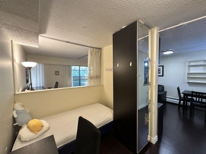 Photo 10 at 318 - 2320 W 40th Avenue, Kerrisdale, Vancouver West