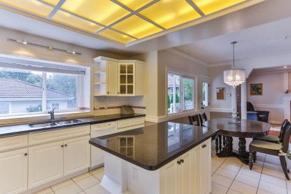 Photo 7 at 2868 W 36th Avenue, MacKenzie Heights, Vancouver West