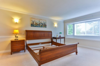 Photo 9 at 2868 W 36th Avenue, MacKenzie Heights, Vancouver West