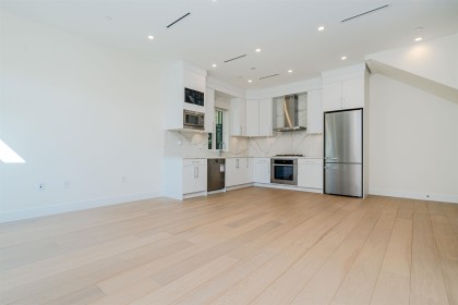 Photo 3 at 8192 Cartier Street, Marpole, Vancouver West