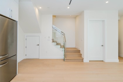 Photo 5 at 8192 Cartier Street, Marpole, Vancouver West