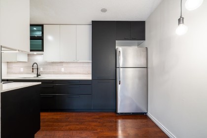 Photo 10 at 208 - 211 W 3rd Street, Lower Lonsdale, North Vancouver