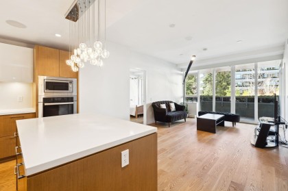 Photo 6 at 204 - 788 Arthur Erickson Place, Park Royal, West Vancouver