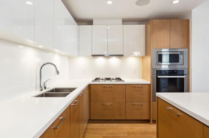 Photo 8 at 204 - 788 Arthur Erickson Place, Park Royal, West Vancouver