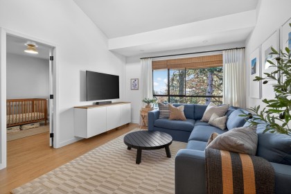 Photo 10 at 330 - 210 W 2nd Street, Lower Lonsdale, North Vancouver