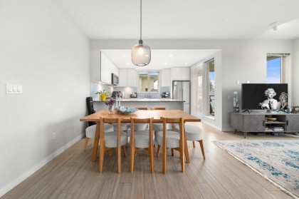 Photo 6 at 503 - 2632 Library Lane, Lynn Valley, North Vancouver