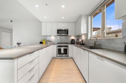 Photo 10 at 503 - 2632 Library Lane, Lynn Valley, North Vancouver