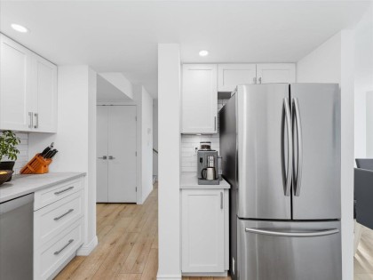 Photo 12 at 209 - 168 Chadwick Court, Lower Lonsdale, North Vancouver