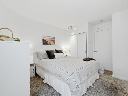 Photo 22 at 209 - 168 Chadwick Court, Lower Lonsdale, North Vancouver