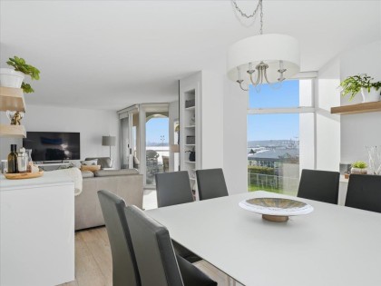 Photo 9 at 209 - 168 Chadwick Court, Lower Lonsdale, North Vancouver