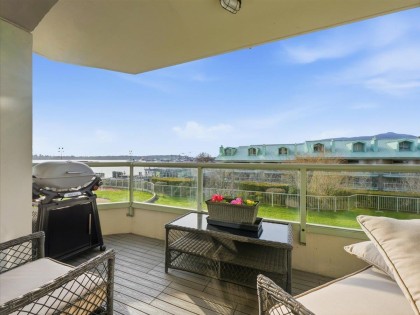 Photo 30 at 209 - 168 Chadwick Court, Lower Lonsdale, North Vancouver