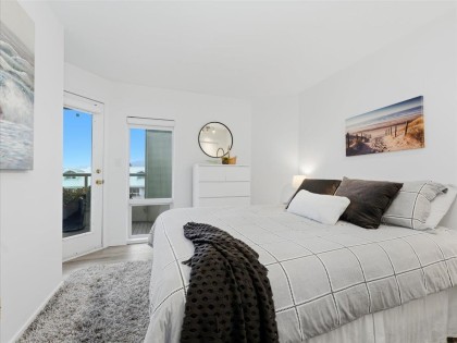 Photo 21 at 209 - 168 Chadwick Court, Lower Lonsdale, North Vancouver