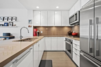 Photo 1 at 328 - 255 W 1st Street, Lower Lonsdale, North Vancouver