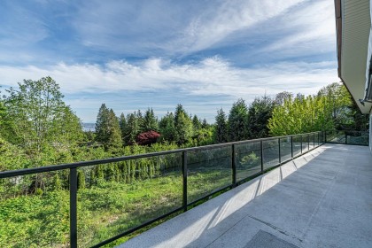 Photo 36 at 520 Ballantree Place, Glenmore, West Vancouver