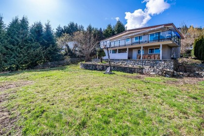 Photo 38 at 520 Ballantree Place, Glenmore, West Vancouver