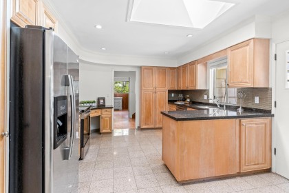 Photo 8 at 1211 Chartwell Drive, Chartwell, West Vancouver