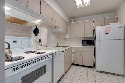 Photo 4 at 510 - 2008 Fullerton Avenue, Pemberton NV, North Vancouver