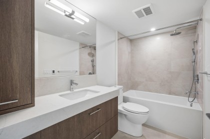 Photo 13 at 102 - 378 W 45th Avenue, Oakridge VW, Vancouver West