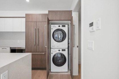 Photo 17 at 102 - 378 W 45th Avenue, Oakridge VW, Vancouver West