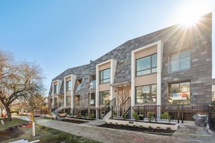 Photo 1 at 102 - 378 W 45th Avenue, Oakridge VW, Vancouver West