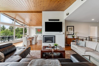 Photo 14 at 4375 Woodcrest Road, Cypress Park Estates, West Vancouver