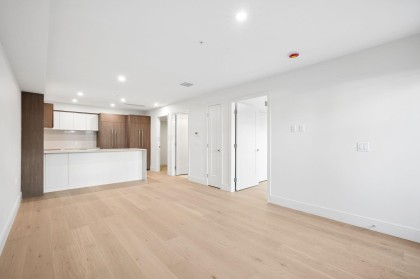 Photo 6 at 152 - 408 W 45th Avenue, Oakridge VW, Vancouver West