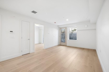 Photo 5 at 152 - 408 W 45th Avenue, Oakridge VW, Vancouver West