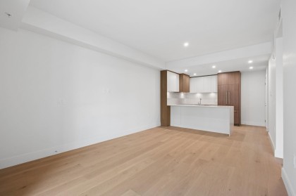 Photo 9 at 202 - 378 W 45th Avenue, Oakridge VW, Vancouver West